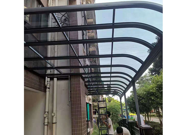 戶外遮陽雨棚