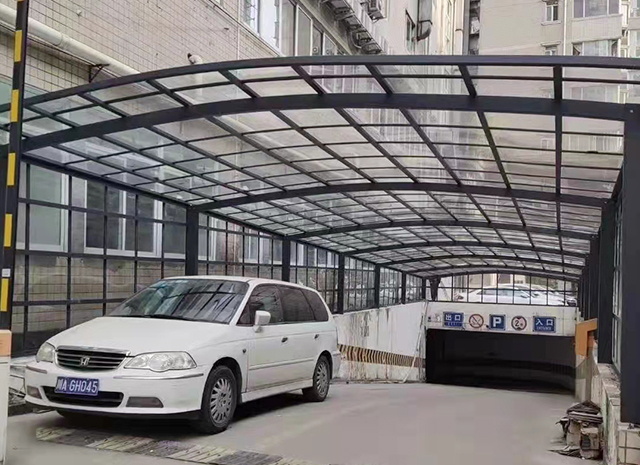 車棚